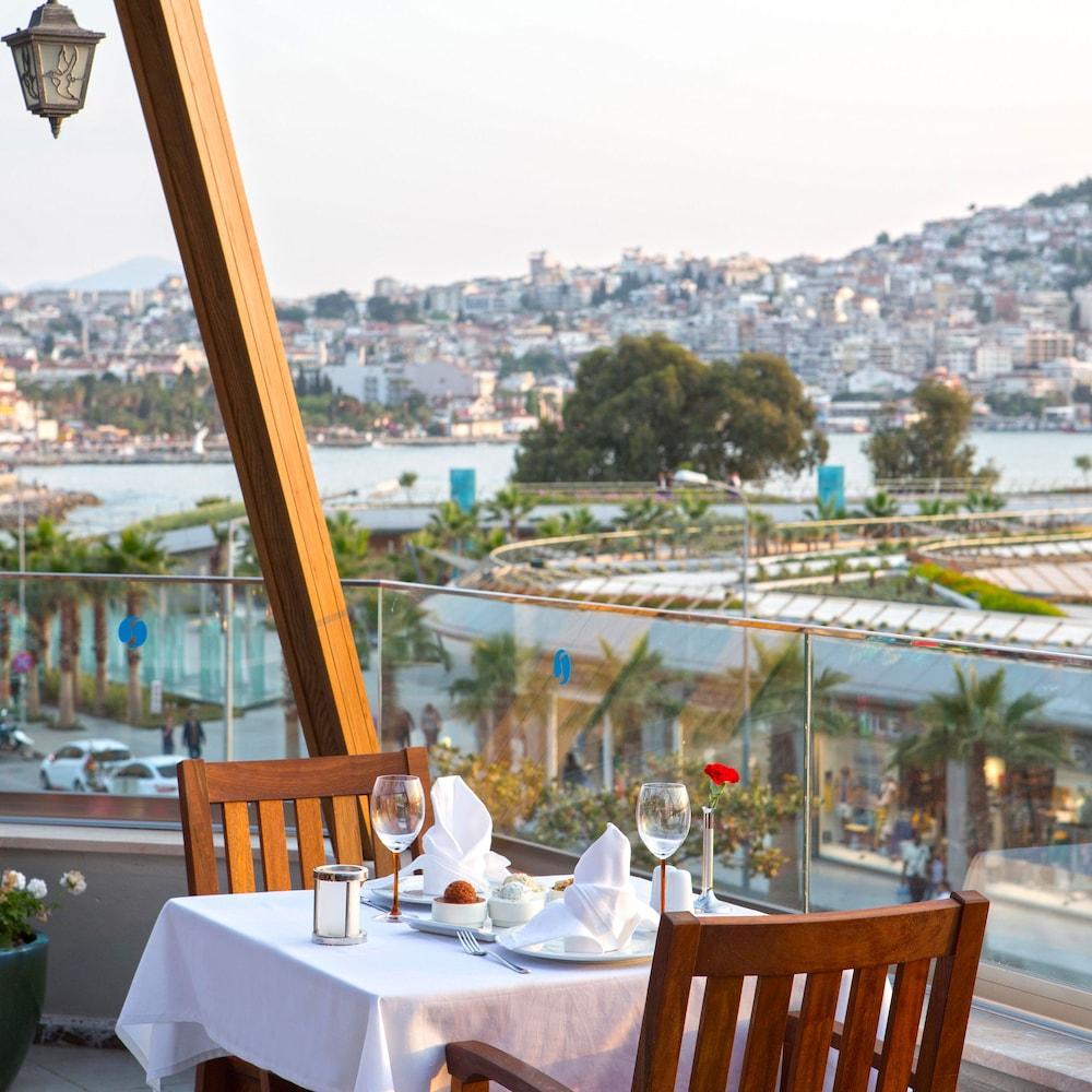 Paloma Marina Suites - Adult Only Kusadası Exteriör bild