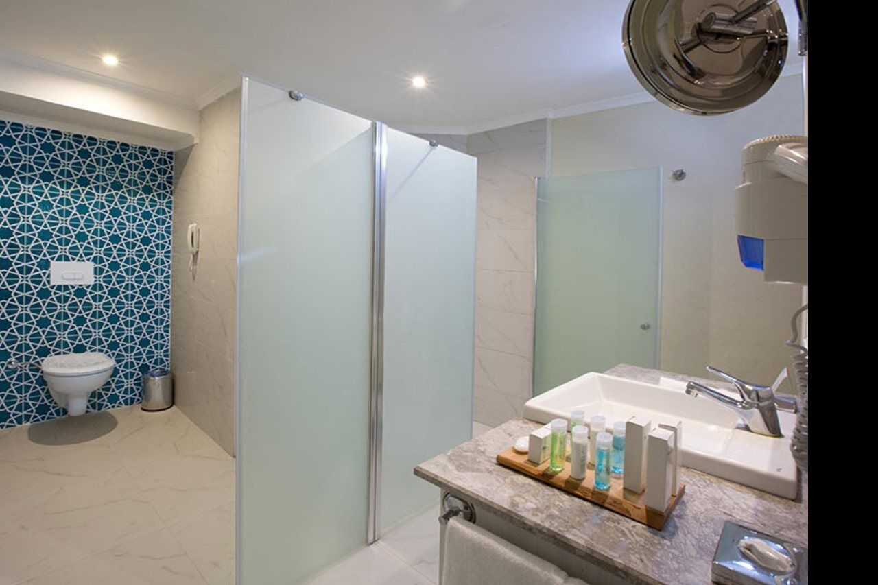 Paloma Marina Suites - Adult Only Kusadası Exteriör bild