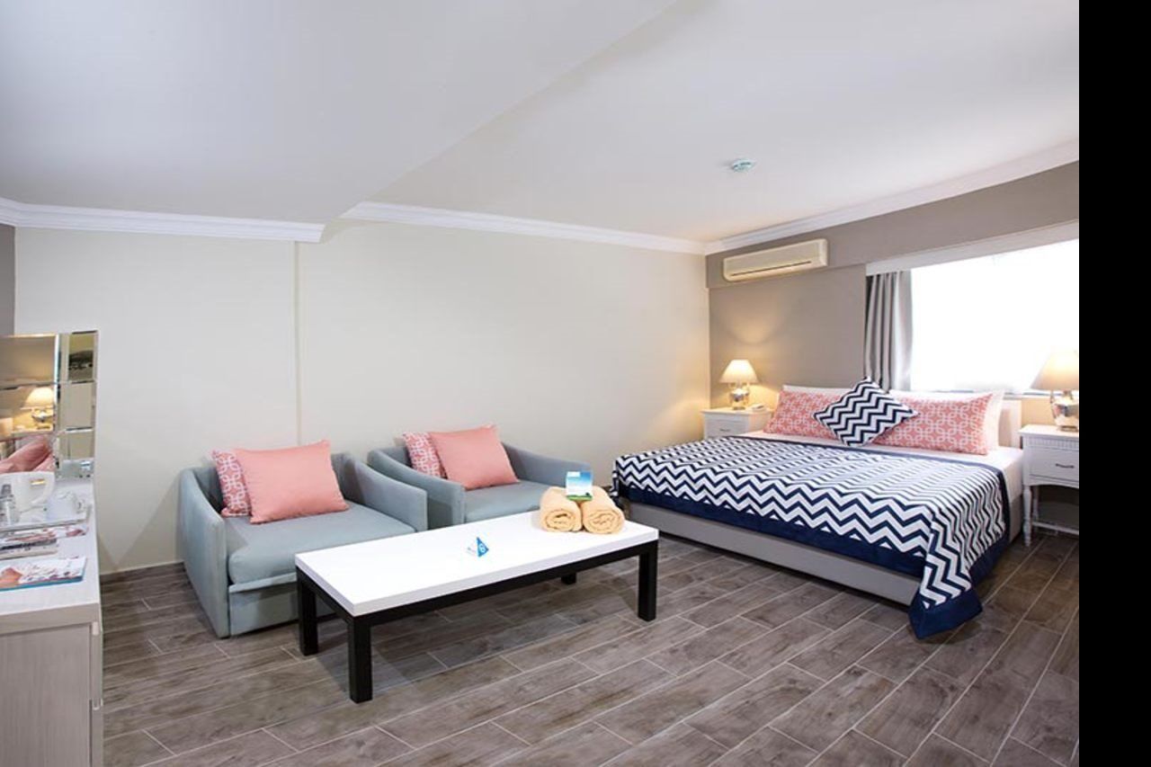 Paloma Marina Suites - Adult Only Kusadası Exteriör bild